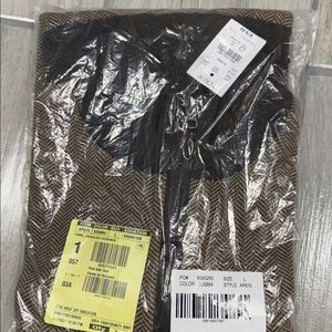 Herringbone Pattern Sweater 1/4 zip. Men’s large